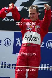 30.05.2004 Nuerburg, Germany F1, Sunday, May, Michael Schumacher, GER, Ferrari - Formula 1 World Championship, Rd 7, European Grand Prix, Podium, Nürburgring, Nürburg, GER