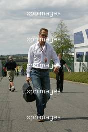 01.07.2004 Magny Cours, France, F1, Thursday, July, Michael Schumacher, GER, Ferrari arrives at the circuit - Formula 1 World Championship, Rd 10, Grand Prix de France, Circuit Nevers, FRA