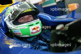 23.07.2004 Hockenheim, Germany, F1, Friday, July, Giancarlo Fisichella, ITA, Sauber, C23, Pitlane, Box, Garage - Formula 1 World Championship, Rd 12, Practice, Grosser Mobil 1 Preis von Deutschland, GER, Hockenheimring Baden-Württemberg