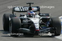 23.07.2004 Hockenheim, Germany, F1, Friday, July, Kimi Raikkonen, FIN, Räikkönen, West McLaren Mercedes, MP4-19B, Action, Track - Formula 1 World Championship, Rd 12, Practice, Grosser Mobil 1 Preis von Deutschland, GER, Hockenheimring Baden-Württemberg