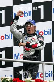 25.07.2004 Hockenheim, Germany, F1, Sunday. July, Jenson Button, GBR, BAR Honda - Formula 1 World Championship, Rd 12, Podium, Grosser Mobil 1 Preis von Deutschland, GER, Hockenheimring Baden-Württemberg