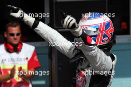 25.07.2004 Hockenheim, Germany, F1, Sunday. July, Jenson Button, GBR, BAR Honda, at Park Ferme - Formula 1 World Championship, Rd 12, Race, Grosser Mobil 1 Preis von Deutschland, GER, Hockenheimring Baden-Württemberg