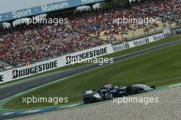 25.07.2004 Hockenheim, Germany, F1, Sunday. July, Juan-Pablo Montoya, COL, Juan Pablo, BMW WilliamsF1 Team, FW26, Action, Track - Formula 1 World Championship, Rd 12, Race, Grosser Mobil 1 Preis von Deutschland, GER, Hockenheimring Baden-Württemberg