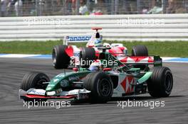 25.07.2004 Hockenheim, Germany,  F1, Sunday, Christian Klien (AUT), Jaguar Racing R5, in front ot Cristiano da Matta (BRA), Panasonic Toyota Racing TF104 - Formula 1 World Championship, Rd 12, Grosser Mobil 1 Preis von Deutschland, GER, Hockenheimring Baden-Württemberg