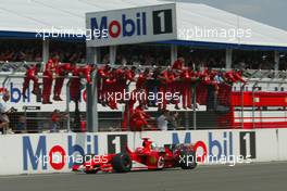 25.07.2004 Hockenheim, Germany, F1, Sunday. July, FINISH, Michael Schumacher, GER, Scuderia Ferrari Marlboro, F2004, Action, Track - Formula 1 World Championship, Rd 12, Race, Grosser Mobil 1 Preis von Deutschland, GER, Hockenheimring Baden-Württemberg