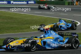 25.07.2004 Hockenheim, Germany, F1, Sunday. July, Jarno Trulli, ITA, Renault F1 Team and Fernando Alonso, ESP, Renault F1 Team - Formula 1 World Championship, Rd 12, Race, Grosser Mobil 1 Preis von Deutschland, GER, Hockenheimring Baden-Württemberg