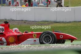 25.07.2004 Hockenheim, Germany, F1, Sunday. July, Rubens Barrichello, BRA, Scuderia Ferrari Marlboro, F2004, Action, Track , lost his front wing at the start - Formula 1 World Championship, Rd 12, Race, Grosser Mobil 1 Preis von Deutschland, GER, Hockenheimring Baden-Württemberg