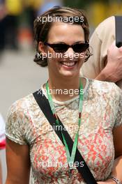 24.07.2004 Hockenheim, Germany,  F1, Saturday, Nice girl in the paddock - Formula 1 World Championship, Rd 12, Grosser Mobil 1 Preis von Deutschland, GER, Hockenheimring Baden-Württemberg