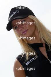 25.07.2004 Hockenheim, Germany, F1, Sunday. July, Grid girl - Formula 1 World Championship, Rd 12, Grosser Mobil 1 Preis von Deutschland, GER, Hockenheimring Baden-Württemberg