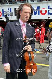 25.07.2004 Hockenheim, Germany, F1, Sunday. July, Andre Rieu - Formula 1 World Championship, Rd 12, Grosser Mobil 1 Preis von Deutschland, GER, Hockenheimring Baden-Württemberg