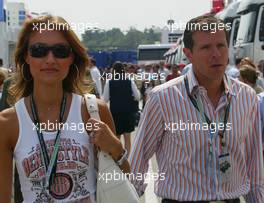 25.07.2004 Hockenheim, Germany, F1, Sunday. July, ANDY MÖLLER and his girlfriend - Formula 1 World Championship, Rd 12, Grosser Mobil 1 Preis von Deutschland, GER, Hockenheimring Baden-Württemberg