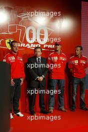 11.09.2004 Monza, Italy F1, Saturday, September, Ferrari 700 grand prix dinner, Rubens Barrichello, BRA, Ferrari with Jean Todt, FRA, Ferrari, Teamchief, General Manager, GES, Michael Schumacher, GER, Ferrari and Luca Badoer, ITA, Testdriver, Scuderia Ferrari, Formula 1 World Championship, Rd 15, Italian Grand Prix, ITA, Italy