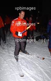 14.01.2004 Madonna di Campiglio, Italy, Michael Schumacher (GER), Scuderia Ferrari Marlboro, Portrait, on skies during the torch light desent - Wrooom 2004, 14th annual Ski Press Meeting of Marlboro Ferrari in Madonna di Campiglio, Italy