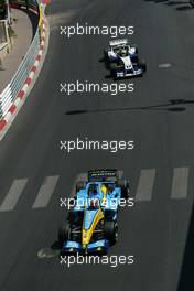 23.05.2004 Monte Carlo, Monaco, F1, Sunday, May, Fernando Alonso, ESP, Mild Seven Renault F1 Team, R24, Action, Track leads Michael Schumacher, GER, Scuderia Ferrari Marlboro, F2004, Action, Track - Formula 1 World Championship, Rd 6, Monaco Grand Prix, Race,  MCO