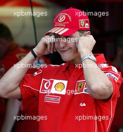 19.05.2004 Monte Carlo, Monaco, F1, Wednesday, May, Michael Schumacher, GER, Ferrari pulls a funny face - Formula 1 World Championship, Rd 6, Monaco Grand Prix, MCO