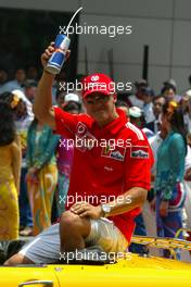 21.03.2004 Sepang, Malaysia, F1, Sunday, March, driver parade, Michael Schumacher, GER, Ferrari, Portrait, Formula 1 World Championship, Rd 2, Malaysian Grand Prix, KUL, Kuala Lumpur