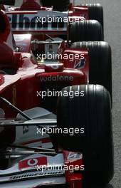 18.03.2004 Sepang, Malaysia, F1, Thursday, March, cars of Michael Schumacher, GER, Ferrari and Rubens Barrichello, BRA, Ferrari in the Pitlane, Feature, tyre, Bridgestone, Formula 1 World Championship, Rd 2, Malaysian Grand Prix, KUL, Kuala Lumpur