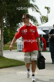 18.03.2004 Sepang, Malaysia, F1, Thursday, March, Michael Schumacher, GER, Ferrari, Formula 1 World Championship, Rd 2, Malaysian Grand Prix, KUL, Kuala Lumpur