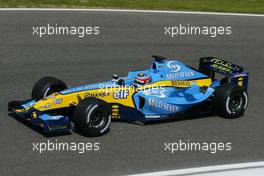 23.04.2004 Imola, San Marino, F1, Friday, April, Fernando Alonso, ESP, Mild Seven Renault F1 Team, R24, Action, Track - Practice, Formula 1 World Championship, Rd 4, San Marino Grand Prix, RSM