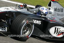 23.04.2004 Imola, San Marino, F1, Friday, April, David Coulthard, GRB, West McLaren Mercedes, MP4-19, Action, Track - Practice, Formula 1 World Championship, Rd 4, San Marino Grand Prix, RSM