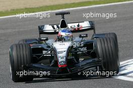 23.04.2004 Imola, San Marino, F1, Friday, April, Kimi Raikkonen, FIN, Räikkönen, West McLaren Mercedes, MP4-19, Action, Track - Practice, Formula 1 World Championship, Rd 4, San Marino Grand Prix, RSM