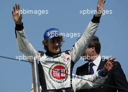 25.04.2004 Imola, San Marino, F1, Sunday, April, Jenson Button, GBR, BAR Honda - Podium, Formula 1 World Championship, Rd 4, San Marino Grand Prix, RSM