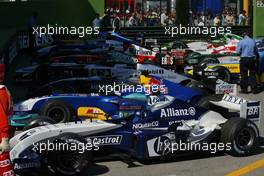 25.04.2004 Imola, San Marino, F1, Sunday, April, Parc ferme - Formula 1 World Championship, race, Rd 4, San Marino Grand Prix, RSM