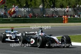 25.04.2004 Imola, San Marino, F1, Sunday, April, Kimi Raikkonen, FIN, Räikkönen, West McLaren Mercedes, MP4-19, Action, Track - Formula 1 World Championship, race, Rd 4, San Marino Grand Prix, RSM