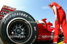 24.04.2004 Imola, San Marino, F1, Saturday, April, Feature, Bridgestone tyre, Michael Schumacher, GER, Scuderia Ferrari Marlboro, F2004, Pitlane, Box, Garage - Practice, Formula 1 World Championship, Rd 4, San Marino Grand Prix, RSM