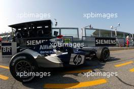 24.04.2004 Imola, San Marino, F1, Saturday, April, Juan-Pablo Montoya, COL, Juan Pablo, BMW WilliamsF1 Team, FW26, Action, Track - Practice, Formula 1 World Championship, Rd 4, San Marino Grand Prix, RSM