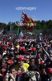 25.04.2004 Imola, San Marino, F1, Sunday, April, Ferrari Fans - Formula 1 World Championship, Rd 4, San Marino Grand Prix, RSM