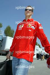 22.04.2004 Imola, San Marino, F1, Thursday, April, Michael Schumacher, GER, Ferrari, arrive at the track - Formula 1 World Championship, Rd 4, San Marino Grand Prix, RSM