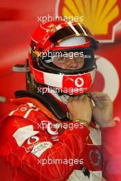 19.06.2004 Indianapolis, USA, F1, Saturday, June, Michael Schumacher, GER, Scuderia Ferrari Marlboro, F2004, Pitlane, Box, Garage - Formula 1 World Championship, Rd 9, USA Grand Prix, Practice, USA