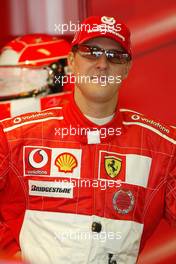 19.06.2004 Indianapolis, USA, F1, Saturday, June, Michael Schumacher, GER, Scuderia Ferrari Marlboro, F2004, Pitlane, Box, Garage - Formula 1 World Championship, Rd 9, USA Grand Prix, Practice, USA