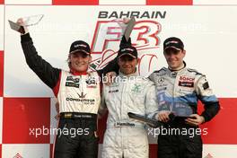 10.12.2004 Bahrain, Nico Rosberg, Lewis Hamilton and Jamie Green - Friday, December, Bahrain Formula 3 Superprix