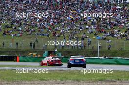 05.06.2005 Brno, Czech Republic,  Heinz-Harald Frentzen (GER), Opel Performance Center, Opel Vectra GTS V8, leading in front of Mattias Ekström (SWE), Audi Sport Team Abt Sportsline, Audi A4 DTM - DTM 2005 at Automotodrom Brno, Czech Republic (Deutsche Tourenwagen Masters)