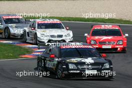 01.05.2005 Klettwitz, Germany,  Laurent Aiello (FRA), Opel Performance Center, Opel Vectra GTS V8 - DTM 2005 at Eurospeedway Lausitzring (Deutsche Tourenwagen Masters)