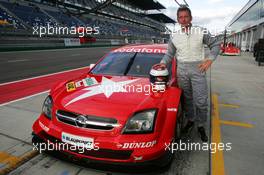 17.09.2005 Klettwitz, Germany,  Jos Verstappen (NED), former Formula One driver, testing an Opel Vectra GTS V8 DTM car at the Lausitzring - DTM 2005 at Lausitzring (Deutsche Tourenwagen Masters)