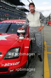 17.09.2005 Klettwitz, Germany,  Jos Verstappen (NED), former Formula One driver, testing an Opel Vectra GTS V8 DTM car at the Lausitzring - DTM 2005 at Lausitzring (Deutsche Tourenwagen Masters)