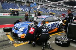 17.09.2005 Klettwitz, Germany,  Marcel Fässler (SUI), Opel Performance Center, Opel Vectra GTS V8, in the pitlane - DTM 2005 at Lausitzring (Deutsche Tourenwagen Masters)