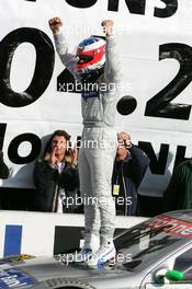 23.10.2005 Hockenheim, Germany,  The new 2005 DTM champion, Gary Paffett (GBR), DaimlerChrysler Bank AMG-Mercedes, Portrait - DTM 2005 at Hockenheimring (Deutsche Tourenwagen Masters)