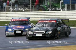 23.10.2005 Hockenheim, Germany,  Mika Häkkinen (FIN), Sport Edition AMG-Mercedes, AMG-Mercedes C-Klasse, leads Mattias Ekström (SWE), Audi Sport Team Abt Sportsline, Audi A4 DTM - DTM 2005 at Hockenheimring (Deutsche Tourenwagen Masters)