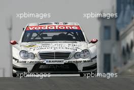 30.09.2005 Istanbul, Turkey, Bruno Spengler (CDN), Junge Gebrauchte von Mercedes, AMG-Mercedes C-Klasse, driving out of the pitbox - DTM 2005 at Istanbul Otodromo Speed Park (Deutsche Tourenwagen Masters)