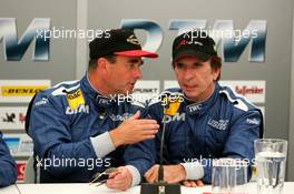 15.07.2005 Nürnberg, Germany,  Press conference, Nigel Mansell (GBR) and Emerson Fittipaldi (BRA) - DTM 2005 Race of the Legends at Norisring (Deutsche Tourenwagen Masters)