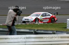 06.08.2005 Nürburg, Germany,  Cameraman filming Bernd Schneider (GER), Vodafone AMG-Mercedes, AMG-Mercedes C-Klasse - DTM 2005 at Nürburgring (Deutsche Tourenwagen Masters)