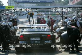 15.07.2005 Nürnberg, Germany,  Pitstop practice of Mika Häkkinen (FIN), Sport Edition AMG-Mercedes, AMG-Mercedes C-Klasse - DTM 2005 at Norisring (Deutsche Tourenwagen Masters)