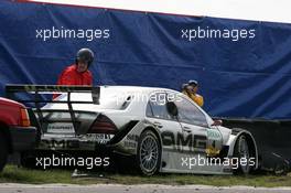 28.08.2005 Zandvoort, The Netherlands,  The damaged car of Jean Alesi (FRA), AMG-Mercedes, AMG-Mercedes C-Klasse, after hitting the barriers following a race duel with Laurent Aiello (FRA), Opel Performance Center, Opel Vectra GTS V8 - DTM 2005 at Circuit Park Zandvoort (Deutsche Tourenwagen Masters)