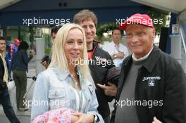 04.03.2005 Melbourne, Australia, Cora Schumacher, GER, Wife of Ralf Schumacher with Niki Lauda  - Friday, March, Formula 1 World Championship, Rd 1, Australian Grand Prix
