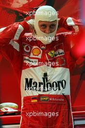 05.03.2005 Melbourne, Australia, Michael Schumacher, GER, Scuderia Ferrari Marlboro, F2004M, Pitlane, Box, Garage - Saturday, March, Formula 1 World Championship, Rd 1, Australian Grand Prix, Practice