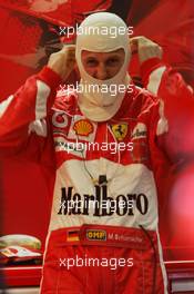 05.03.2005 Melbourne, Australia, Michael Schumacher, GER, Scuderia Ferrari Marlboro, F2004M, Pitlane, Box, Garage - Saturday, March, Formula 1 World Championship, Rd 1, Australian Grand Prix, Practice